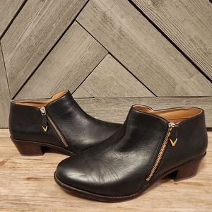 Leather booties - vionic